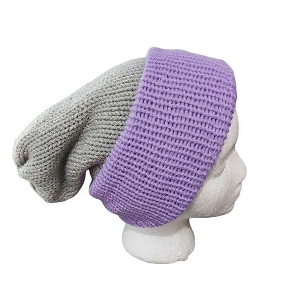 Hand Knit Unisex  Reversable Slouchy Hat In Shades Light Grey & Lilac - Picture 6 of 11